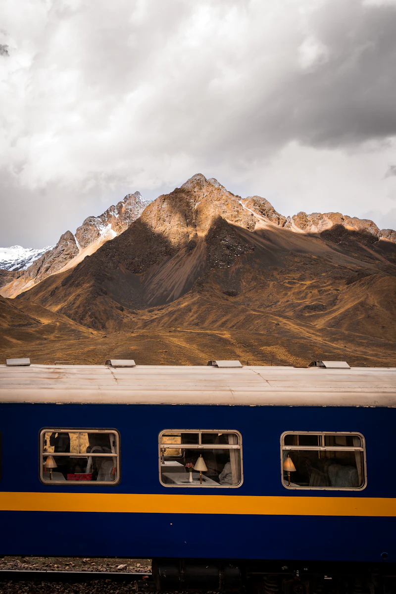 Retorno de trem pelo Vale de Urubamba