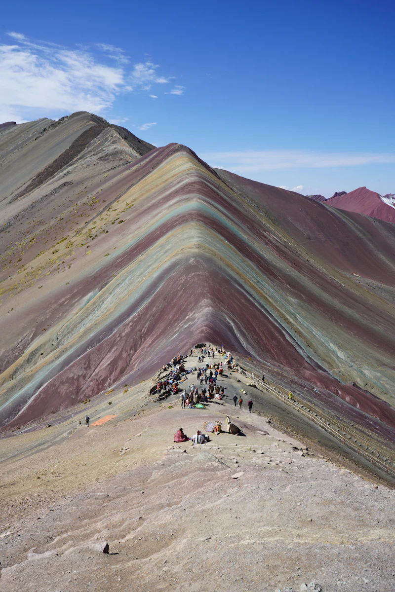 Trilha até a Montanha Colorida